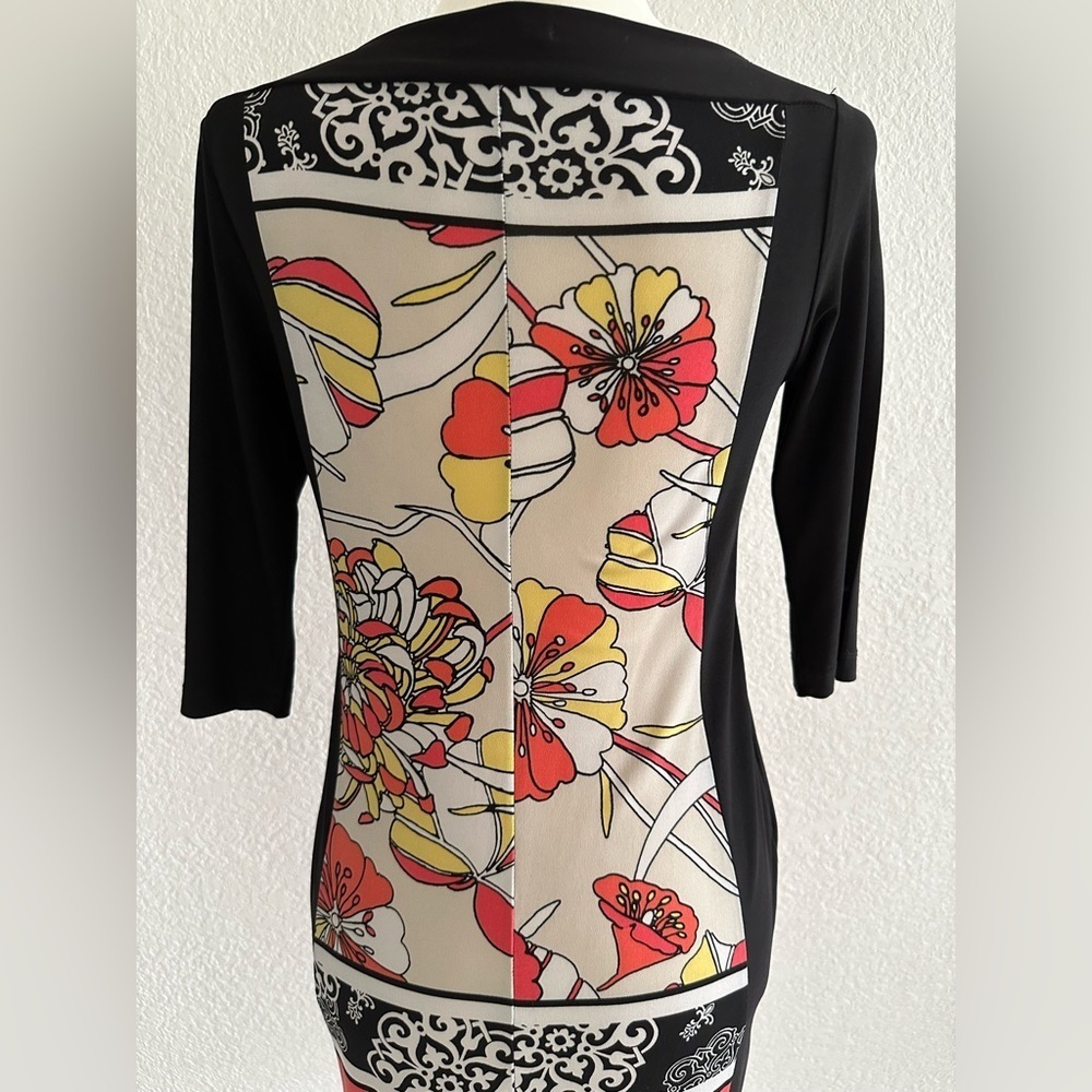 Chic Black and Red Graphic Long Sleeve Dress - Picture 5 of 5